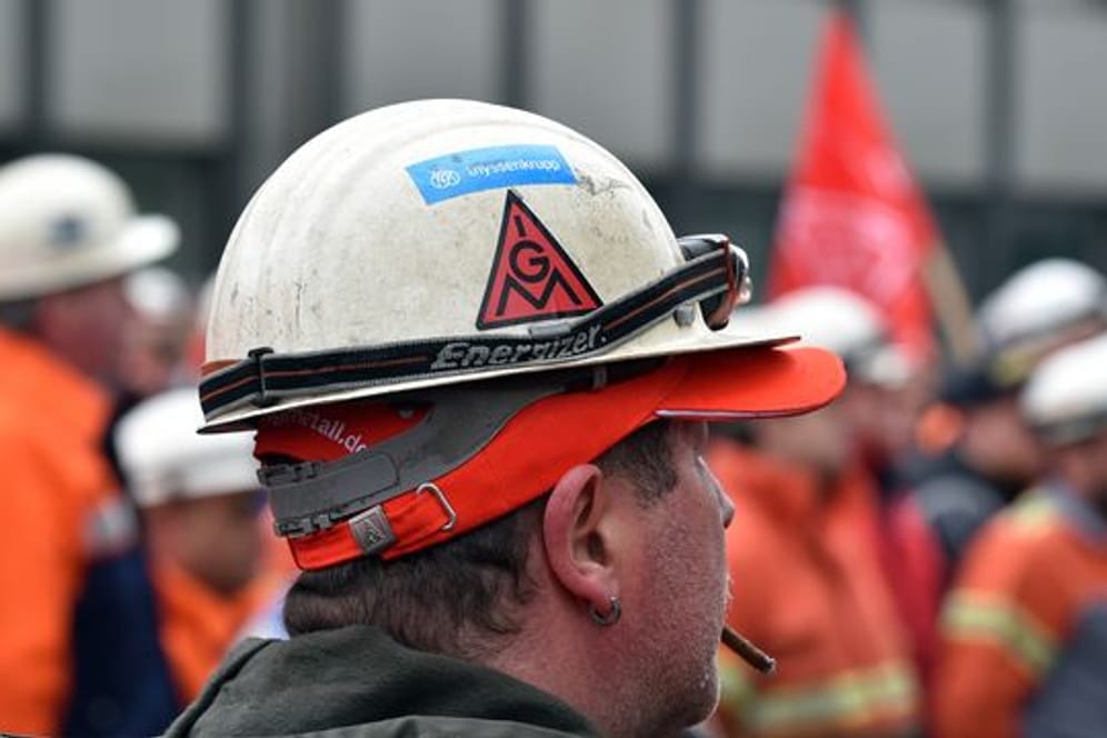 Stahlarbeiter in Duisburg