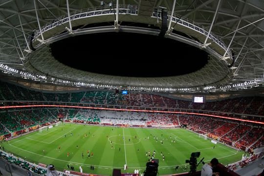 Das Al-Thumama-Stadion, einer der Austragungsorte der Fußball-Weltmeisterschaft 2022 in Katar.