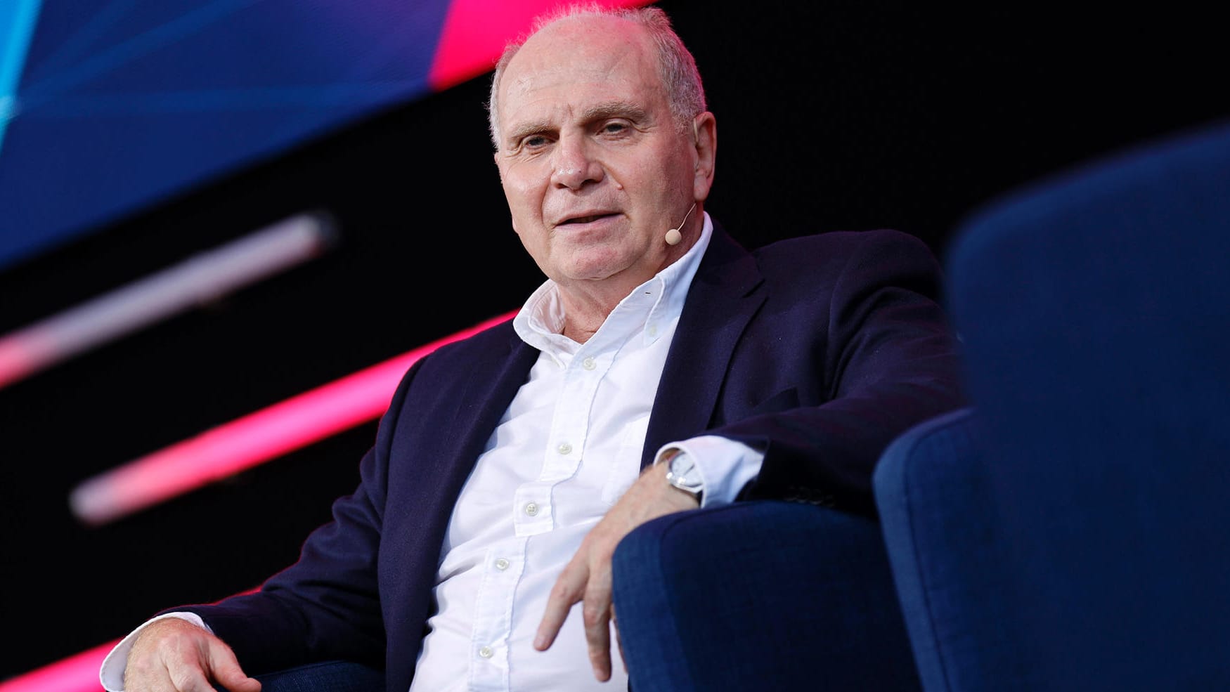 Uli Hoeneß: Der langjährige Chef des FC Bayern steht mal ausnahmsweise nicht mit sportlichen Themen im Fokus der Öffentlichkeit.