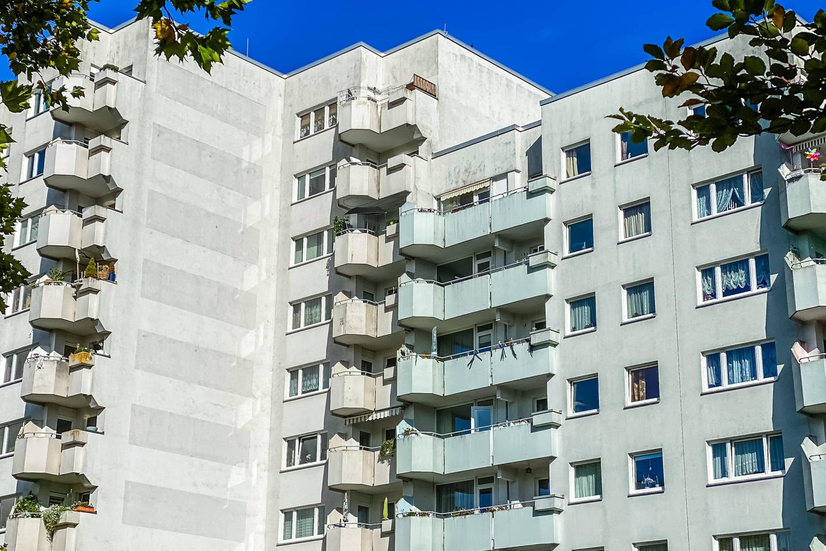 Wohnhaus im Hamburger Bezirk Eimsbüttel: "So geht ein immer größerer Teil des Einkommens für die Miete drauf".