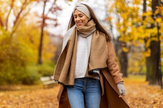 Herbst-Looks im Sale: Kreieren Sie ein sich jetzt ein Outfit aus bereits reduzierter Herbstmode.