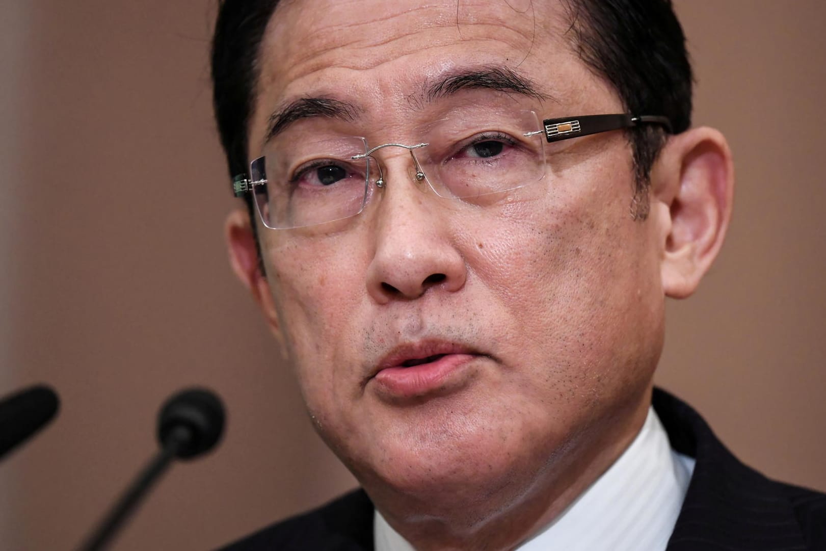 Fumio Kishida (LDP): Der frühere Außenminister war erst kürzlich zum Regierungschef gewählt worden.