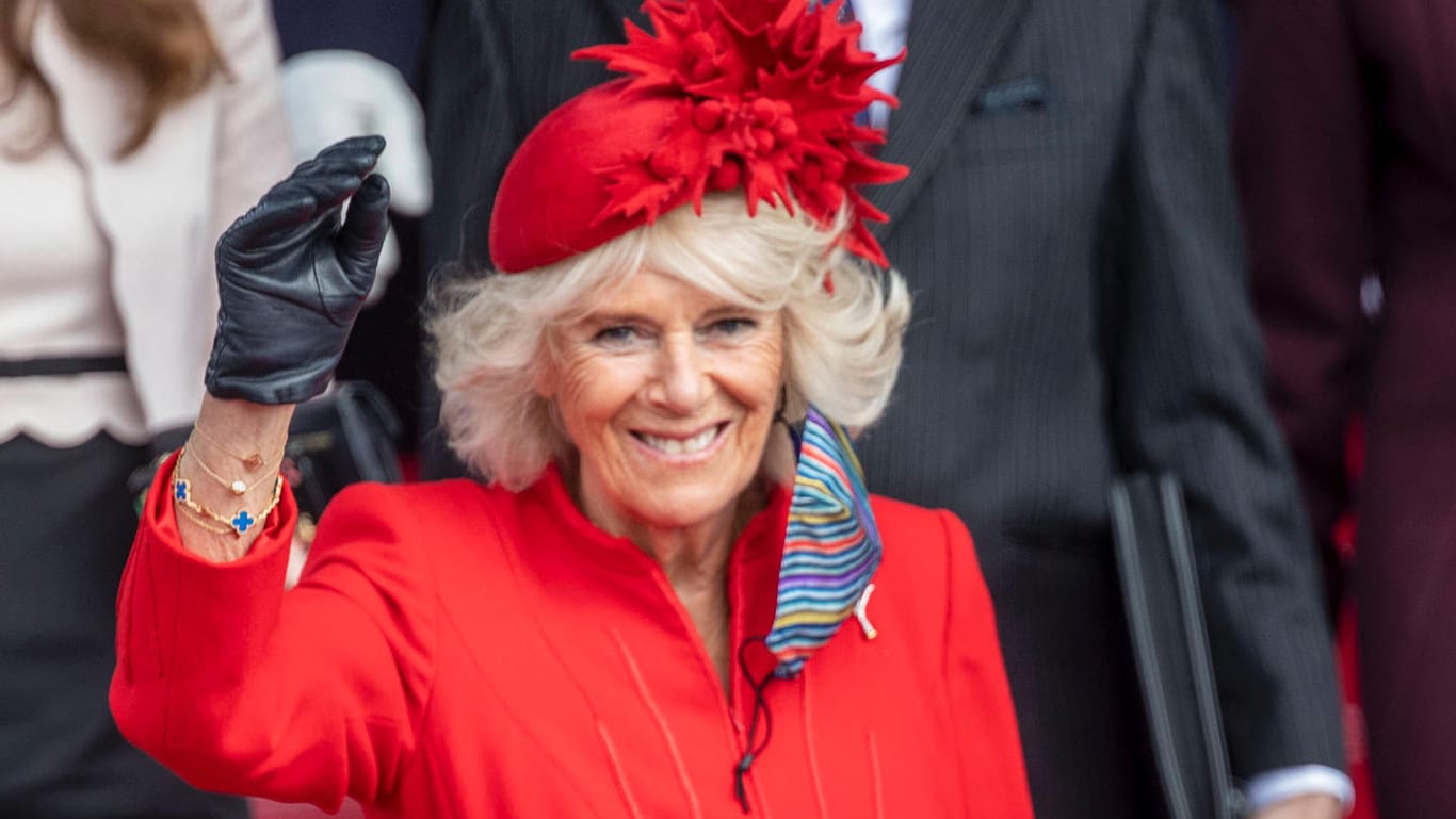 Herzogin Camilla: Sie ist seit 2005 mit Prinz Charles verheiratet.