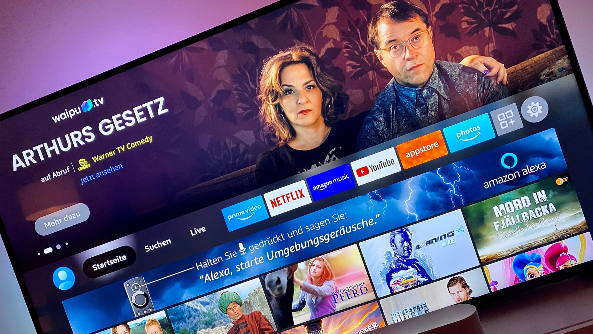 Die neue Fire TV-Oberfläche hat drei Rubriken: Startseite, Suchen und Live.