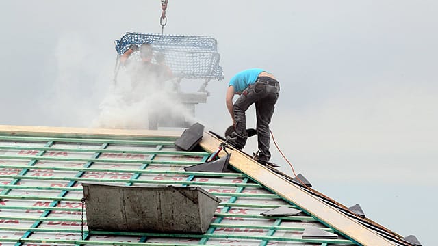 Die KfW hilft Häuslebauern mit günstigen Krediten