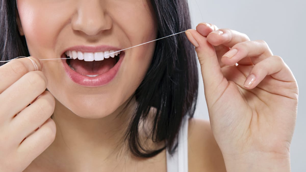 Impfung über Zahnseide: Neue Methode ohne Nadel überrascht in ersten Tests