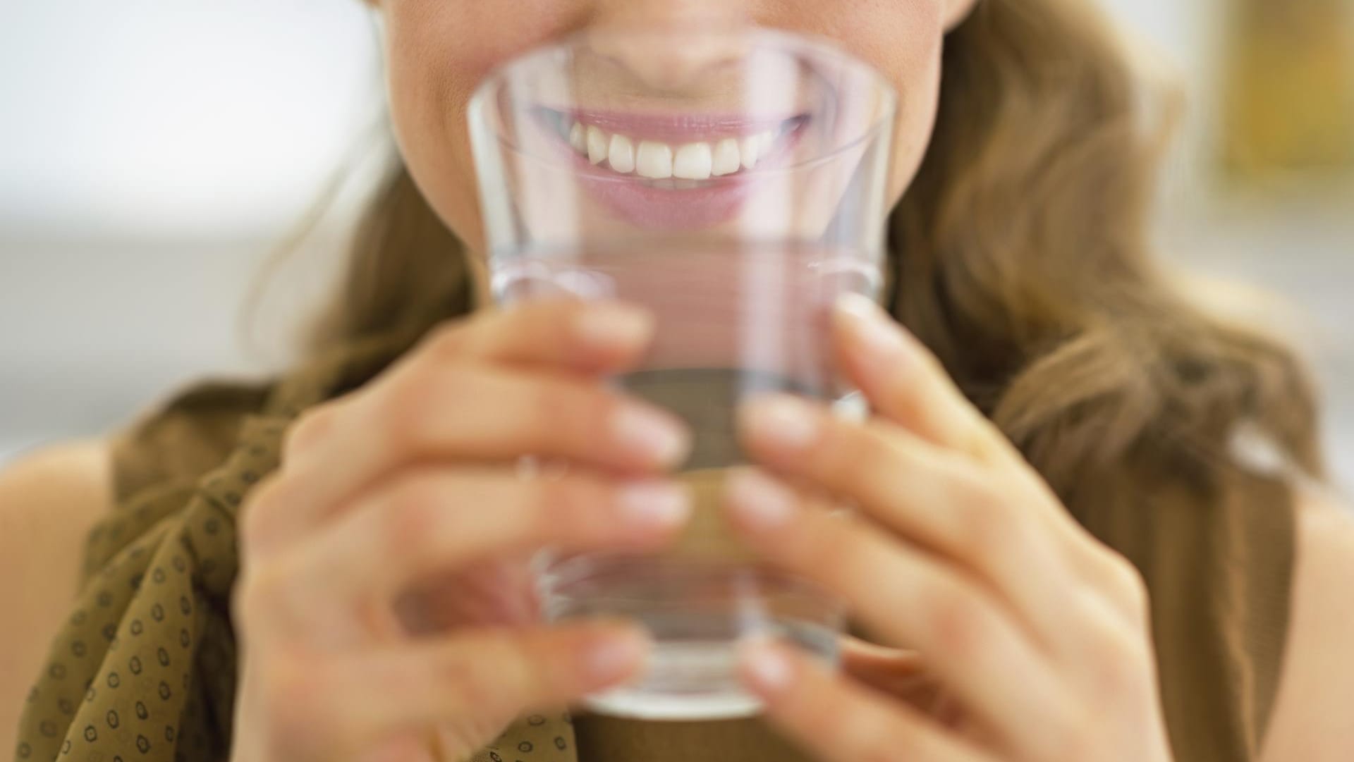 Warmes Wasser ist etwas gewöhnungsbedürftig, doch dem Darm tut es gut.