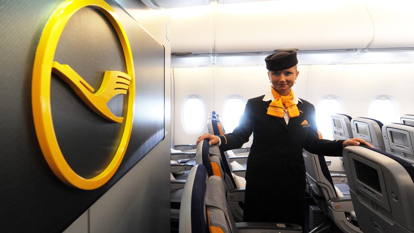 Lufthansa-Flugbegleiter sagen ihren geplanten Streik ab.