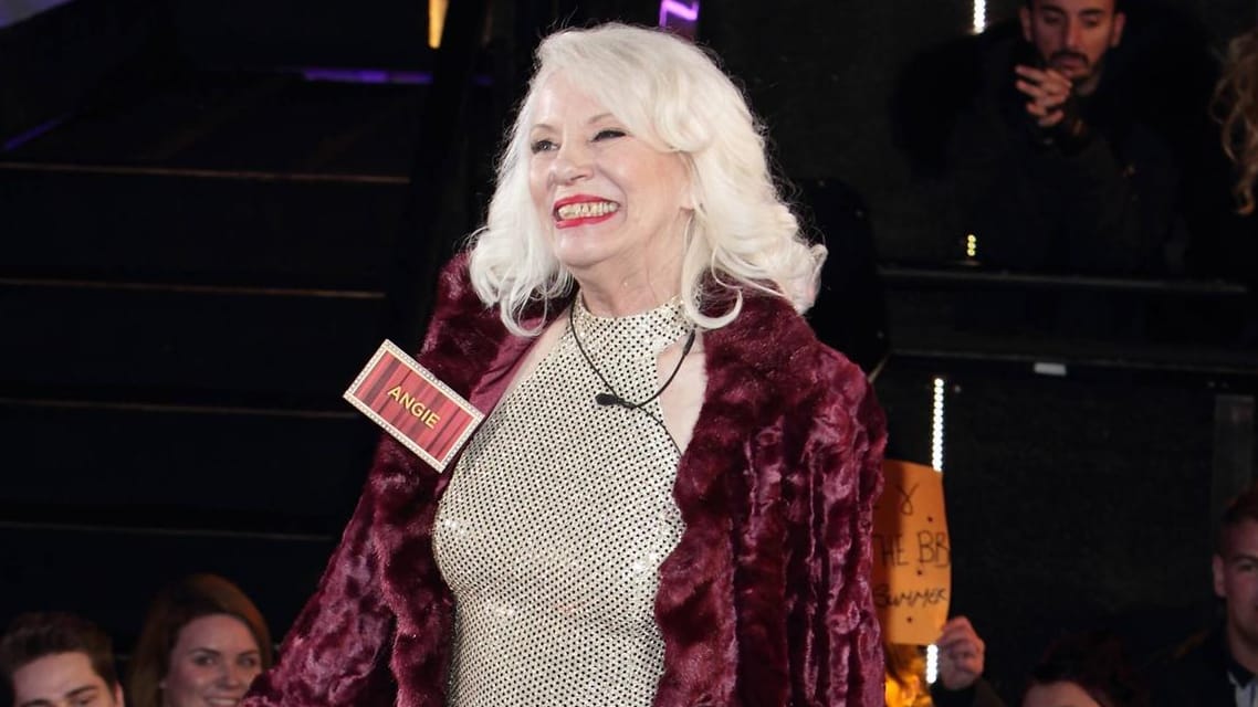 David Bowies Ex-Frau Angela Barnett am 5. Januar 2016 vor ihrem Einzug ins "Promi Big Brother"-Haus. David Bowies Ex-Frau Angela Barnett am 5. Januar 2016 vor ihrem Einzug ins "Promi Big Brother"-Haus.