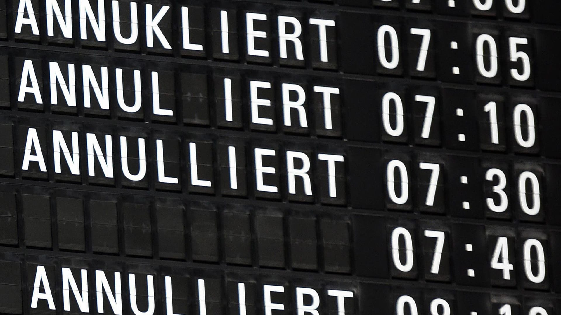 Warnstreiks der Gewerkschaft Verdi machen Flugreisenden das Leben schwer.