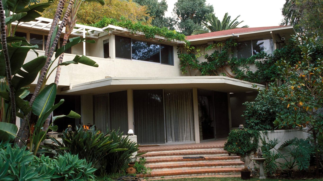 Das ehemalige Wohnhaus des Schriftstellers Thomas Mann im Promi-Viertel von Los Angeles steht zum Verkauf - für 15 Millionen US-Dollar.