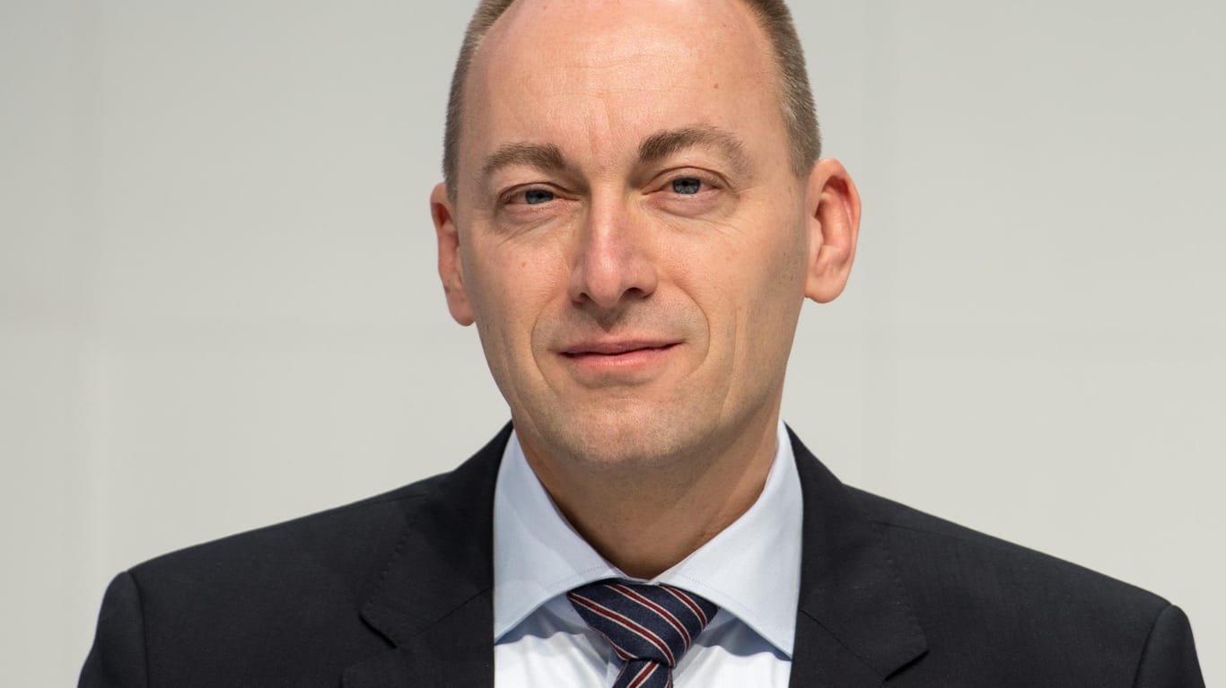 Stefan Knirsch im März 2016 bei der Bilanzpressekonferenz von Audi in Ingolstadt.