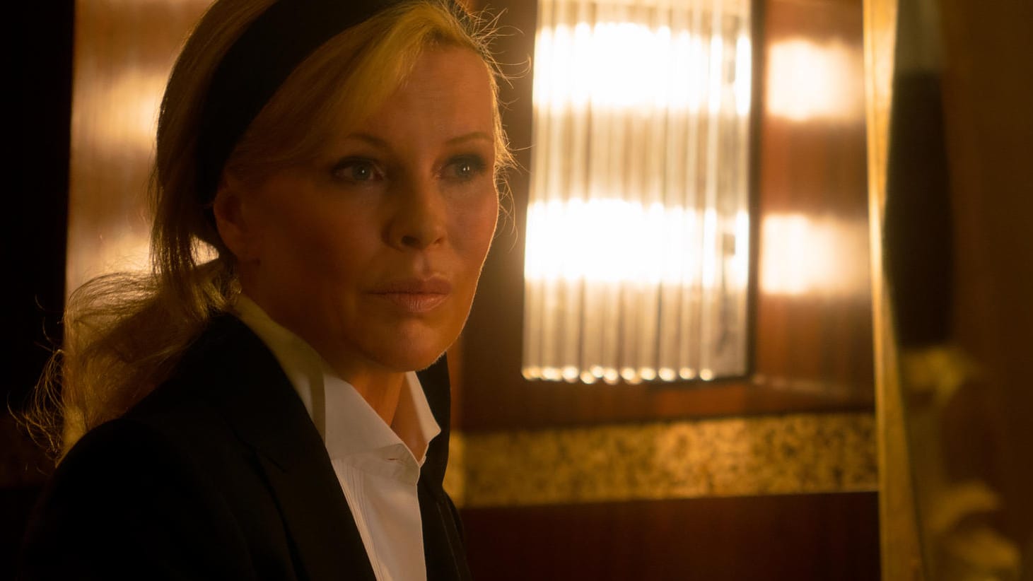 Kim Basinger in "Fifty Shades of Grey - Gefährliche Liebe".