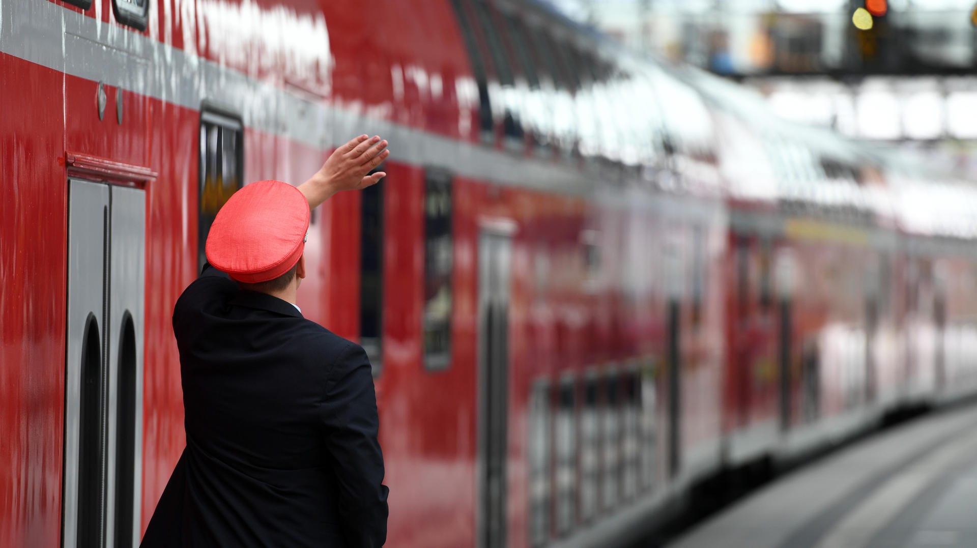 Bahn und EVG haben sich im Tarifstreit geeinigt.