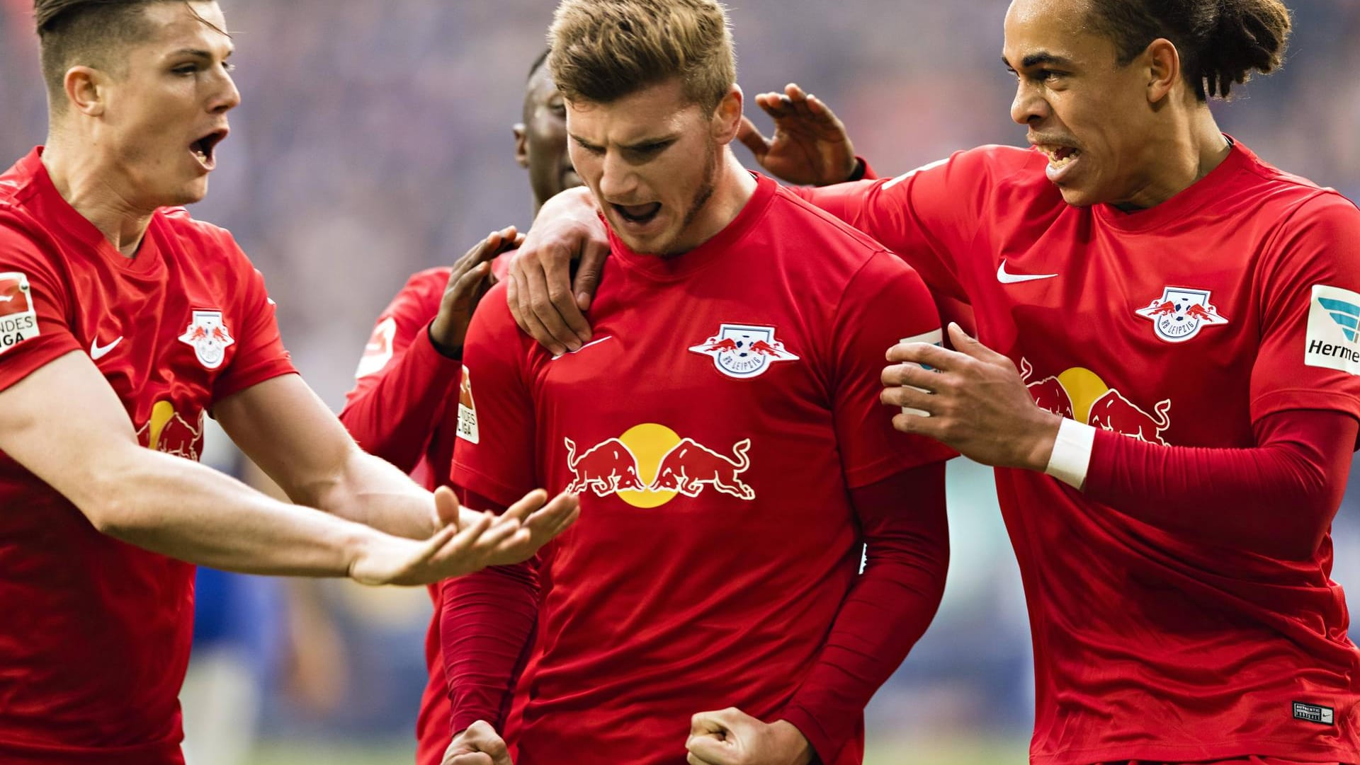 Jubel bei RB: Torschütze Timo Werner (m.) mit Marcel Sabitzer (li.) und Yussuf Poulsen.