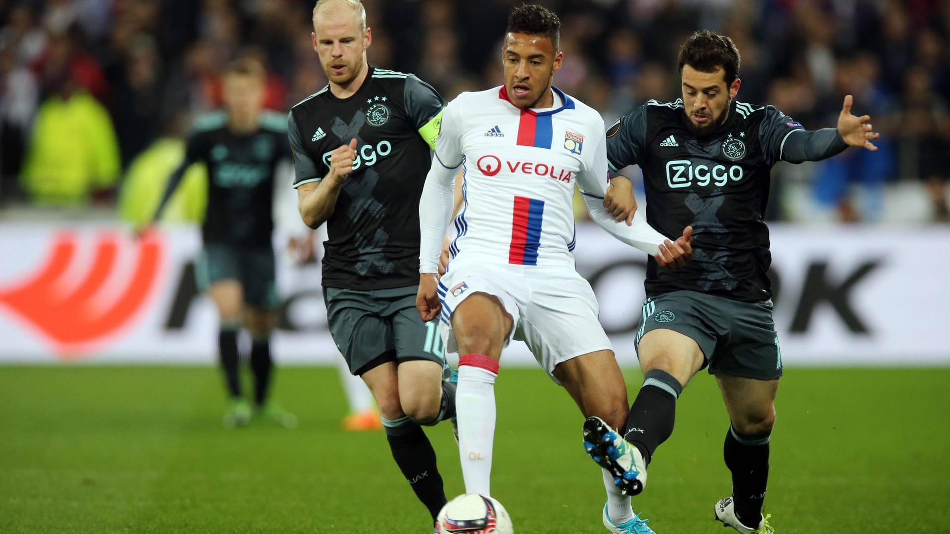 Torgefährlicher Sechser: Lyons Corentin Tolisso (m.).