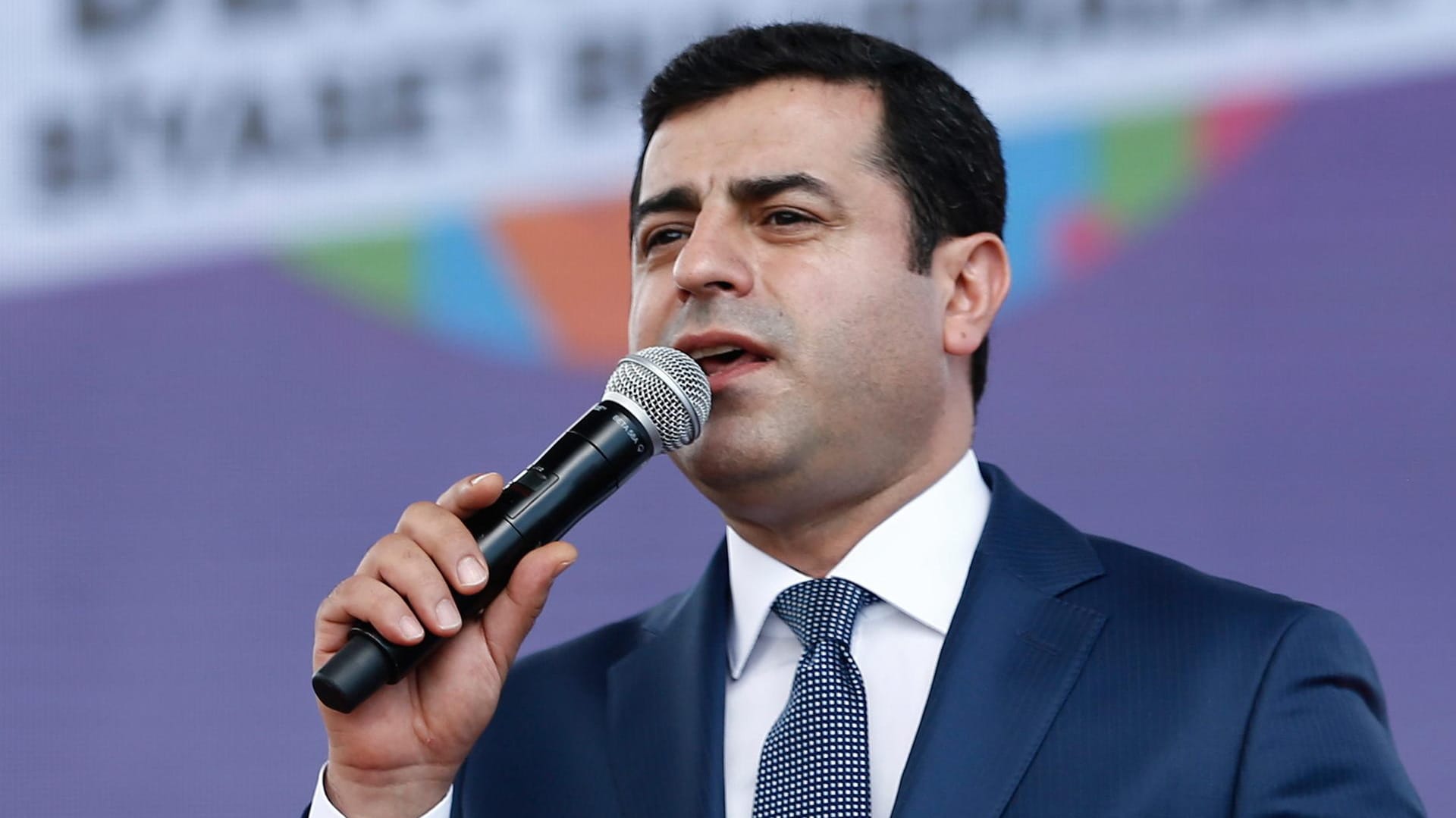 Selahattin Demirtas (HDP).