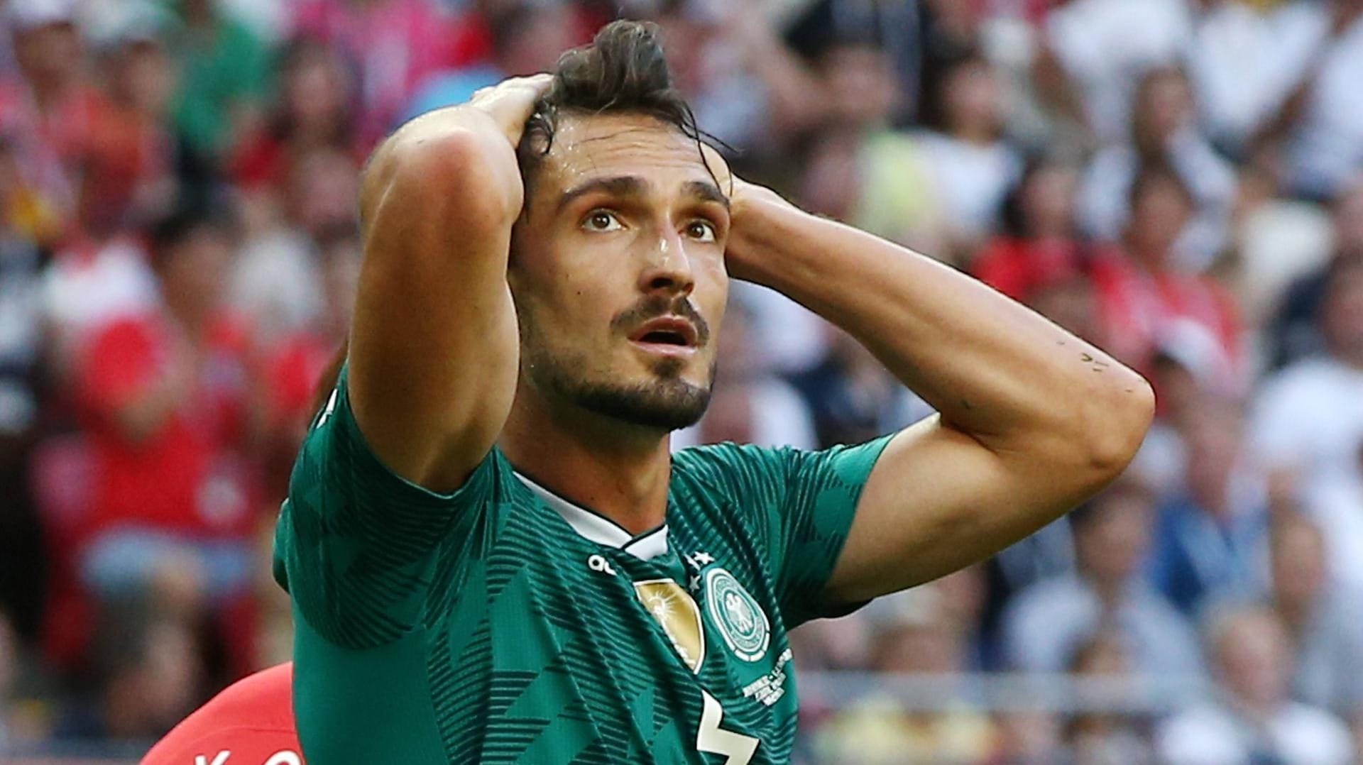 Mats Hummels kann es nicht fassen: Sein Kopfball landet in der Schlussphase nicht im Tor der Südkoreaner.