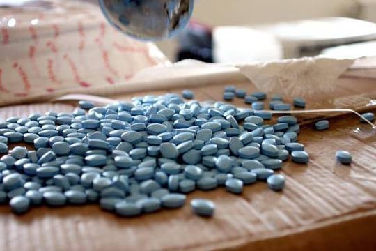 Die „Wunder-Pille": Viagra wird 20 (Quelle: Michel Krakowski/imago)