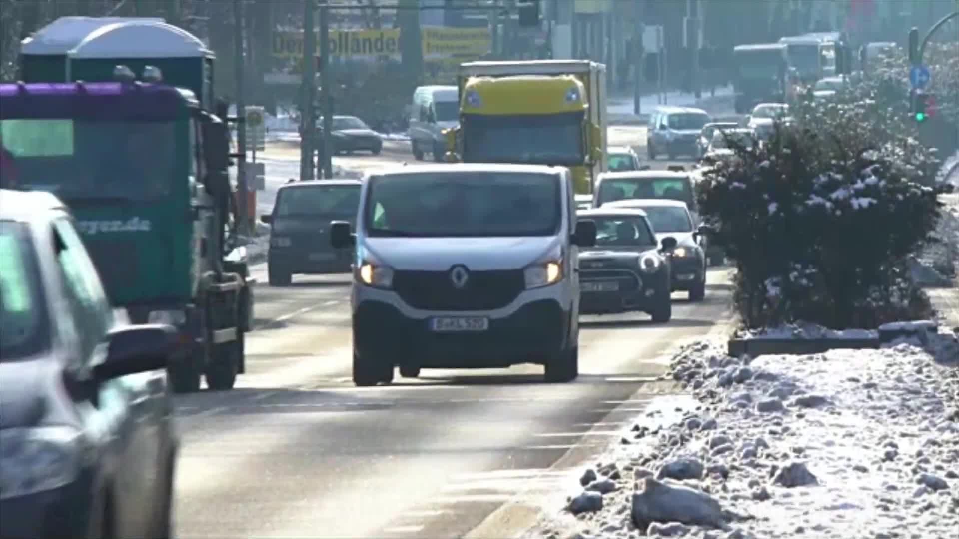 Vorsicht Glatteis-Gefahr: Kaltfront sorgt für gefährliche Glätte auf den Straßen