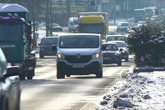 Vorsicht Glatteis-Gefahr: Kaltfront sorgt für gefährliche Glätte auf den Straßen