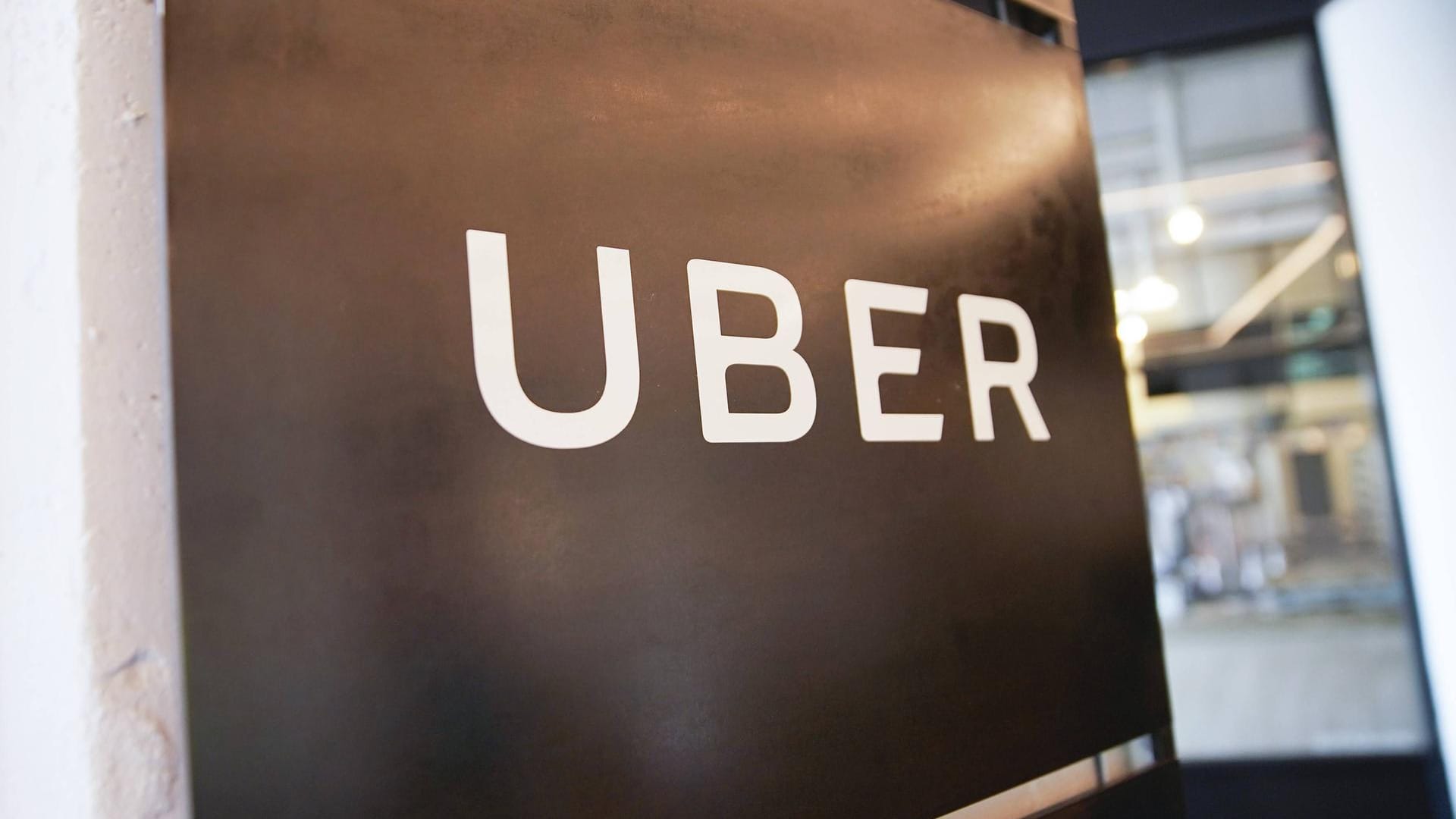 Uber-Logo: Das Unternehmen geht an die Börse.