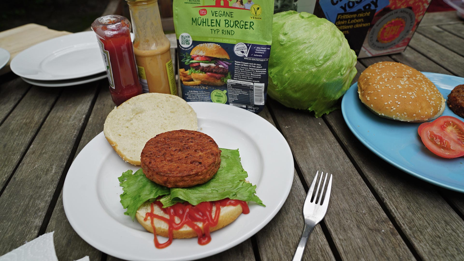 "Veganer Mühlen Burger Typ Rind": Besteht der Rügenwalder-Burger den Geschmackstest?