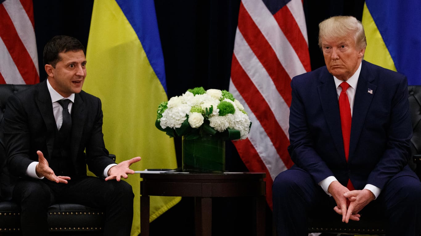 Donald Trump trifft Wolodymyr Selenskyj in New York: Telefonate der beiden und deren Umgang mit ihnen setzen den US-Präsidenten unter Druck.