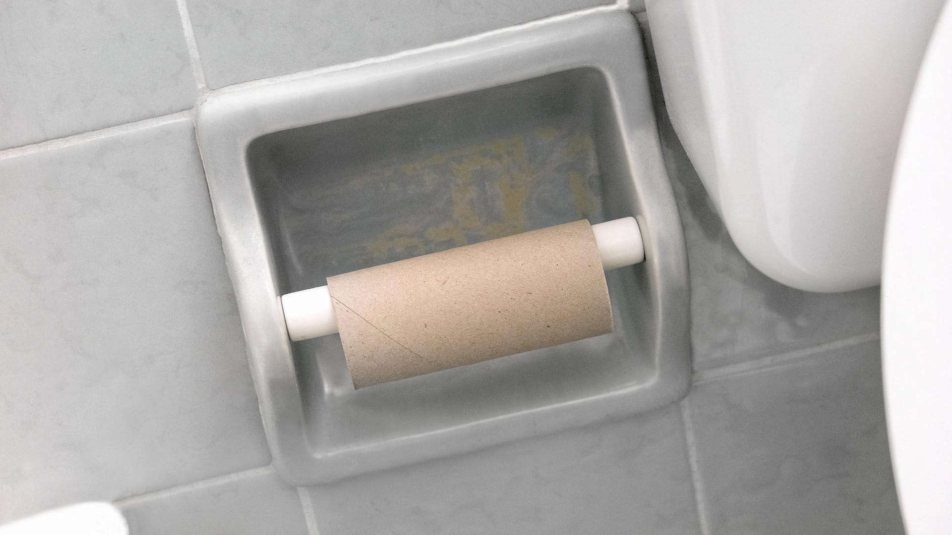 Toilettenpapier: Seit der Coronakrise ist Klopapier vielerorts ausverkauft.