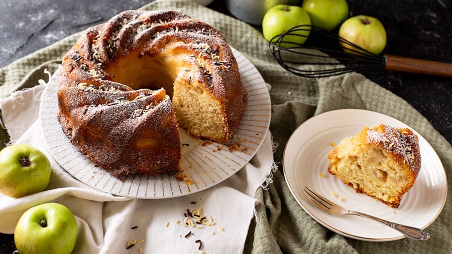 Apfelkuchen: Zwei Zutaten sorgen für die leckere Konsistenz.