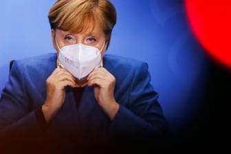 Angela Merkel: Die Bundeskanzlerin verspricht schnelle und unproblematische Hilfe für Unternehmen.