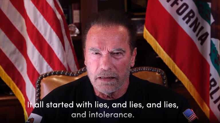 Arnold Schwarzenegger: Der Österreicher hat sich in einem bewegenden Video an Amerika gewandt.