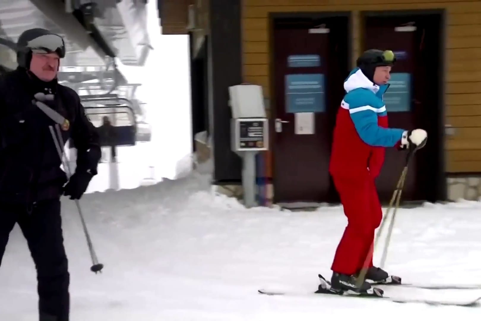 Einigkeit und Unterstützung: Putin und Lukaschenko fuhren gemeinsam Ski und zeigten, dass sie sich in vielen Punkten einig seien.