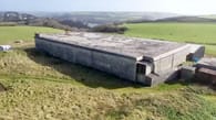 England: Bunker steht zum Verkauf, doch der Hausmeister..