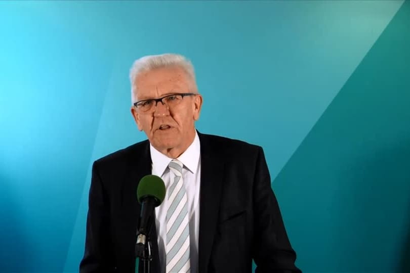 Winfried Kretschmann will den Regierungsauftrag annehmen. (Quelle: Reuters)