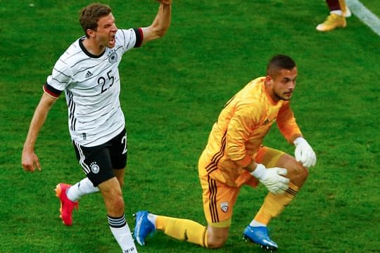 Das Team um Thomas Müller feierte eine erfolgreiche EM-Generalprobe gegen Lettland.