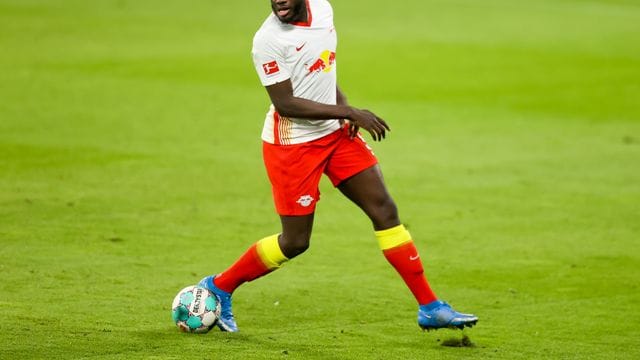 Muss weiterhin noch bei RB Leipzig trainieren: Dayot Upamecano. Muss weiterhin noch bei RB Leipzig trainieren: Dayot Upamecano.