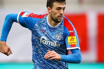 Jonas Meffert (Archivbild): Er wechselt von Holstein Kiel zum Hamburger SV.