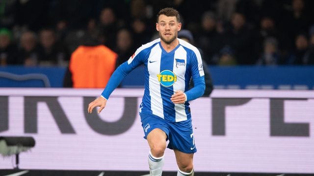 Wird von Hertha an Aufsteiger Bochum verliehen: Eduard Löwen. Wird von Hertha an Aufsteiger Bochum verliehen: Eduard Löwen.