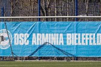 Fußball-Bundesligist Arminia Bielefeld hat ein neues Präsidium.
