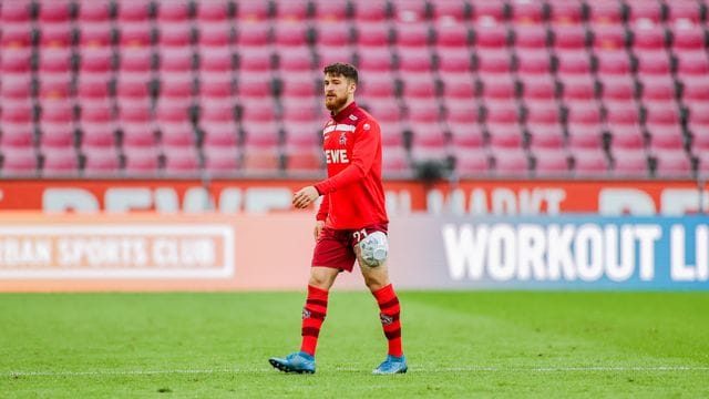 Salih Özcan hat seinen Vertrag in Köln verlängert.