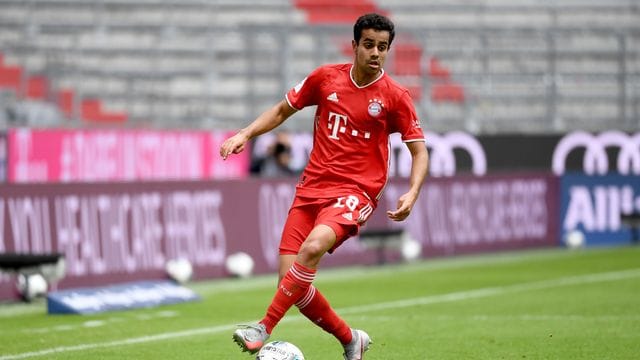 Singh läuft in der kommenden Saison für Zweitligist SSV Jahn Regensburg auf. Singh läuft in der kommenden Saison für Zweitligist SSV Jahn Regensburg auf.