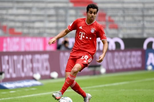 Singh läuft in der kommenden Saison für Zweitligist SSV Jahn Regensburg auf.