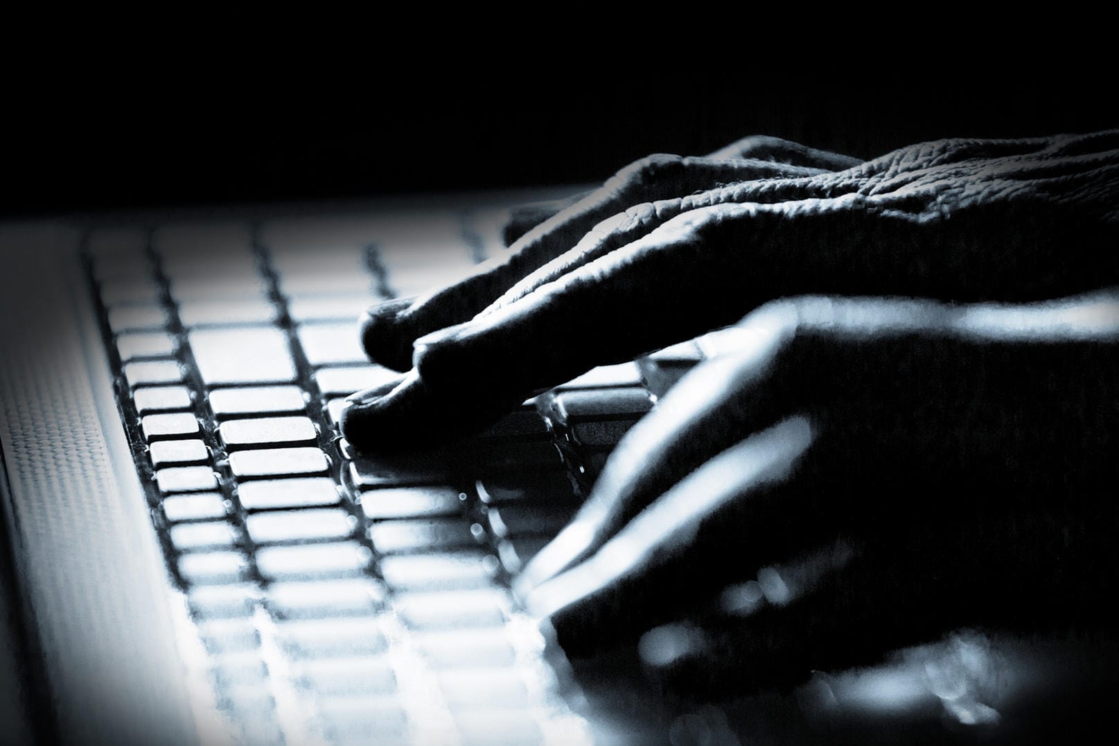 Symbolische Darstellung für einen Hacker: Facebook hat nach eigenen Angaben einen iranischen Angriff verhindert.