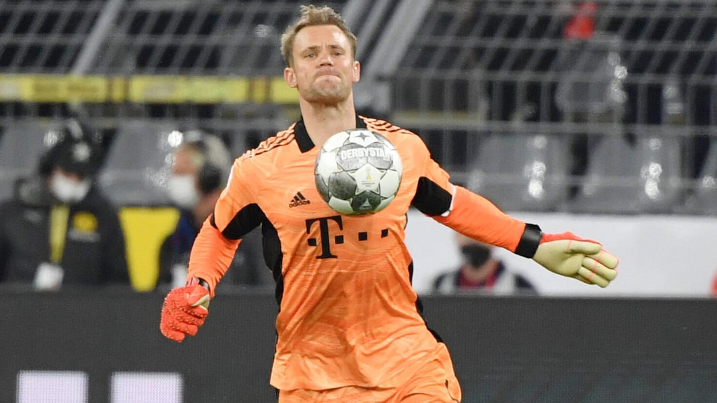 Voller Einsatz: Manuel Neuer im Supercup gegen den BVB.