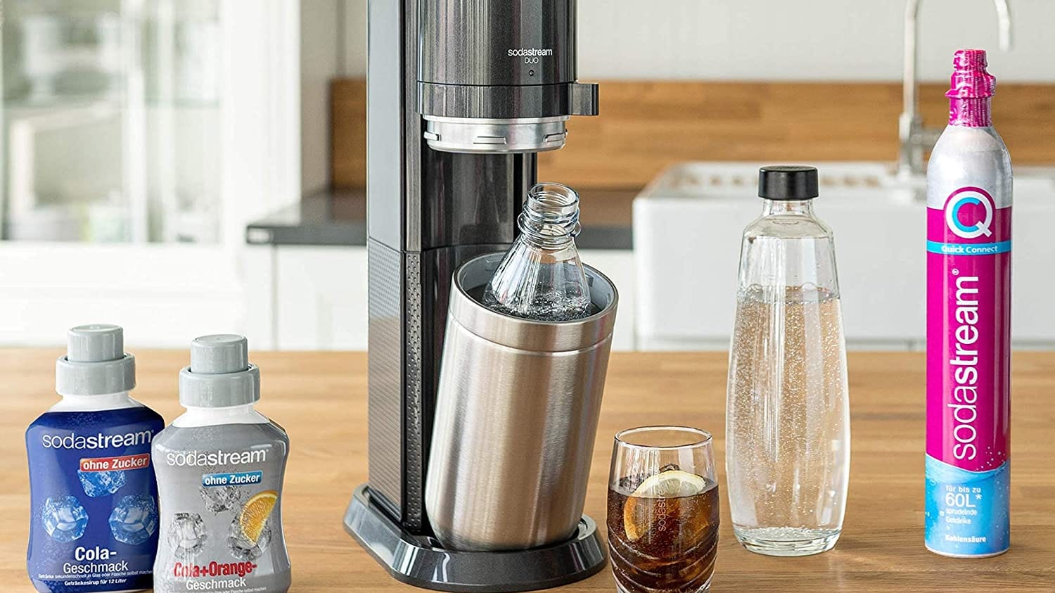 Der SodaStream Wassersprudler Duo ist heute im Set radikal reduziert.