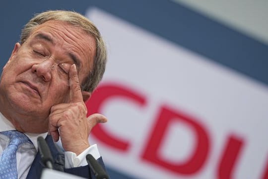 CDU-Kanzlerkandidat Armin Laschet tritt im Konrad-Adenauer-Haus vor die Presse.