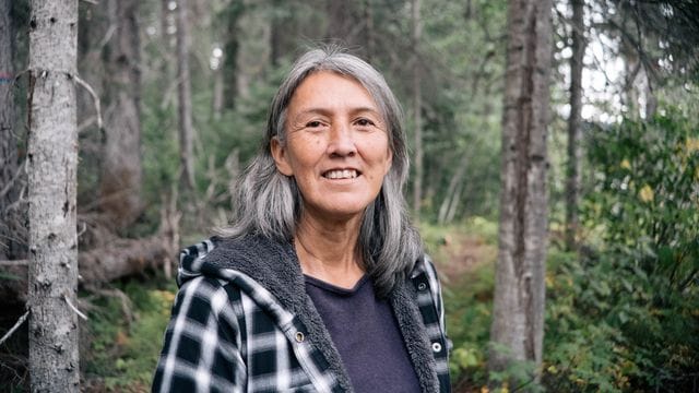 Freda Huson, kanadische Vorkämpferin für die Rechte von Ureinwohnern. Freda Huson, kanadische Vorkämpferin für die Rechte von Ureinwohnern.