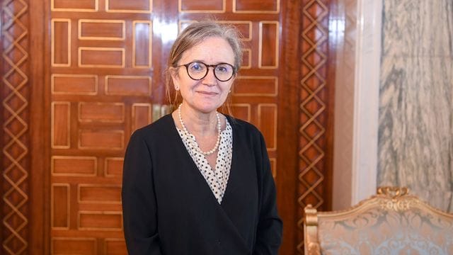 Nejla Bouden, Premierministerin von Tunesien, posiert für ein Foto. Nejla Bouden, Premierministerin von Tunesien, posiert für ein Foto.