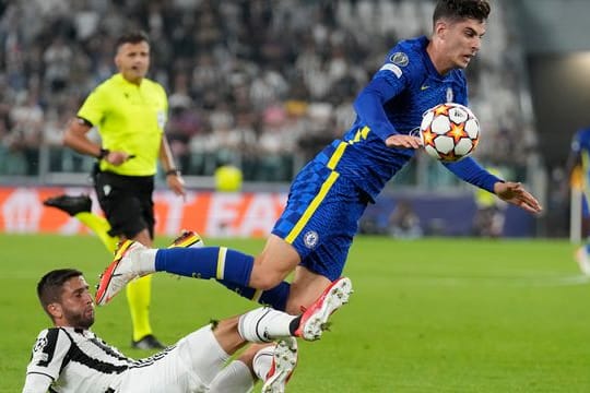 Konnte mit Chelsea bei Juve nichts holen: Kai Havertz (l).